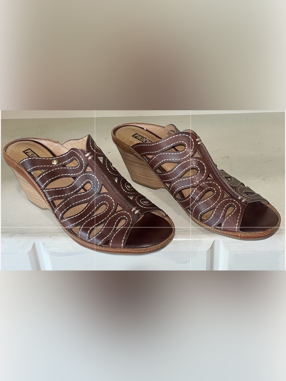 Pikolinos Women’s Capri Cutout Leather Wedge Sandals Size EU 40